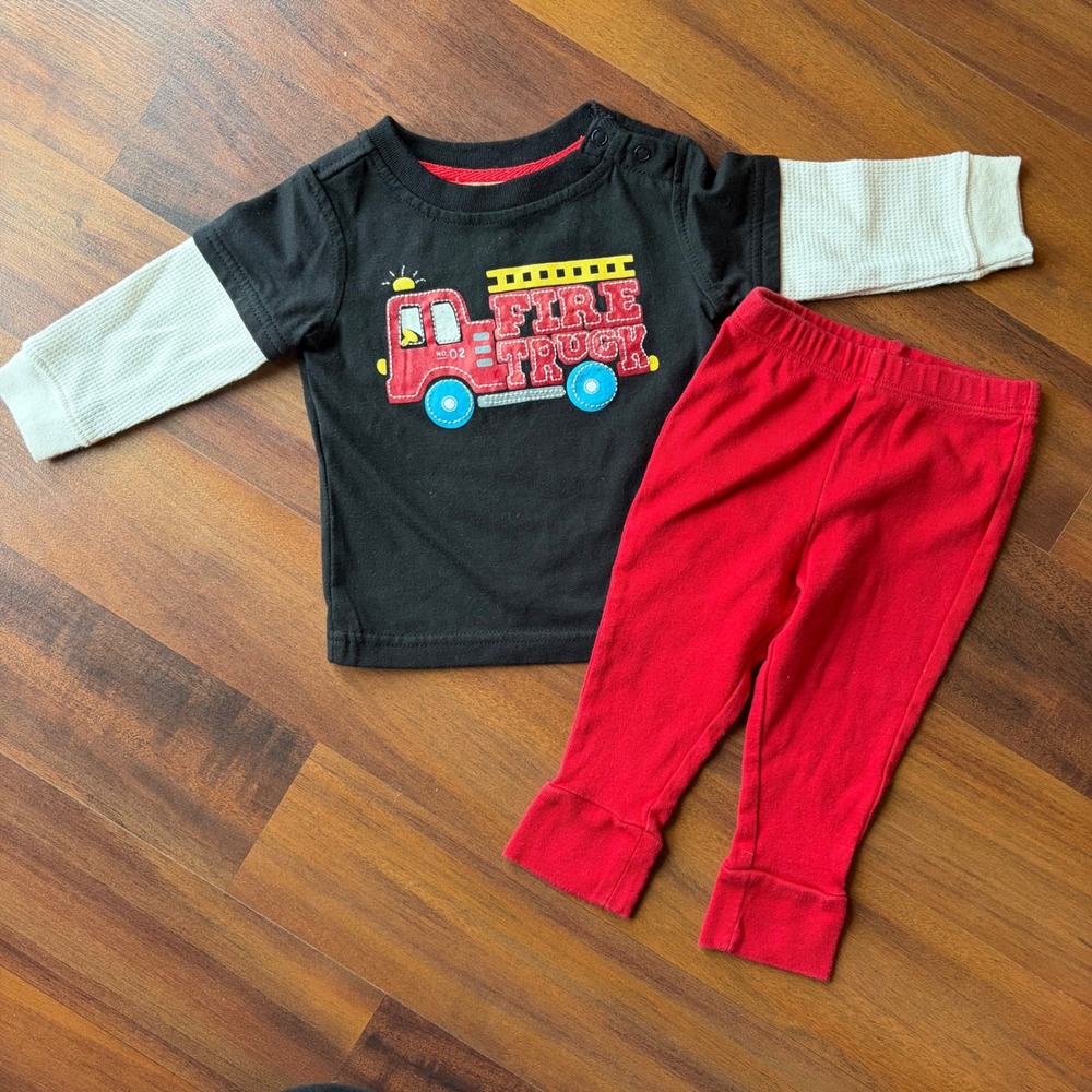 Kids Headquarters Fire Truck Long Sleeve‎ Outfit Set 3-6 Months Black Red